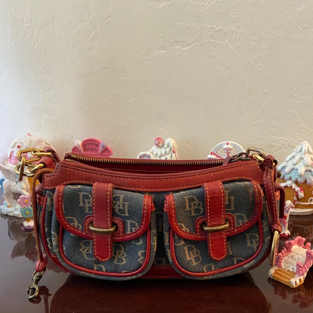 Dooney and Bourke Purse